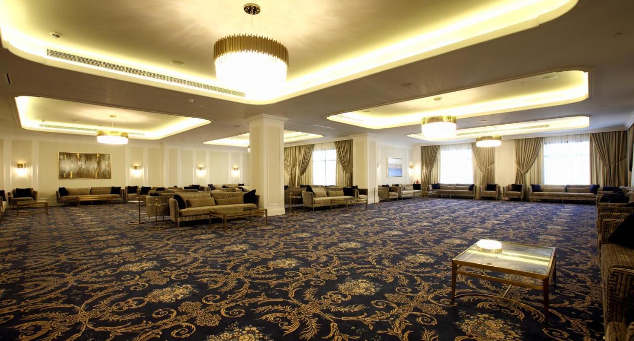 Vittori Palace Hotel And Residences Riyadh Luaran gambar The interior of the hotel