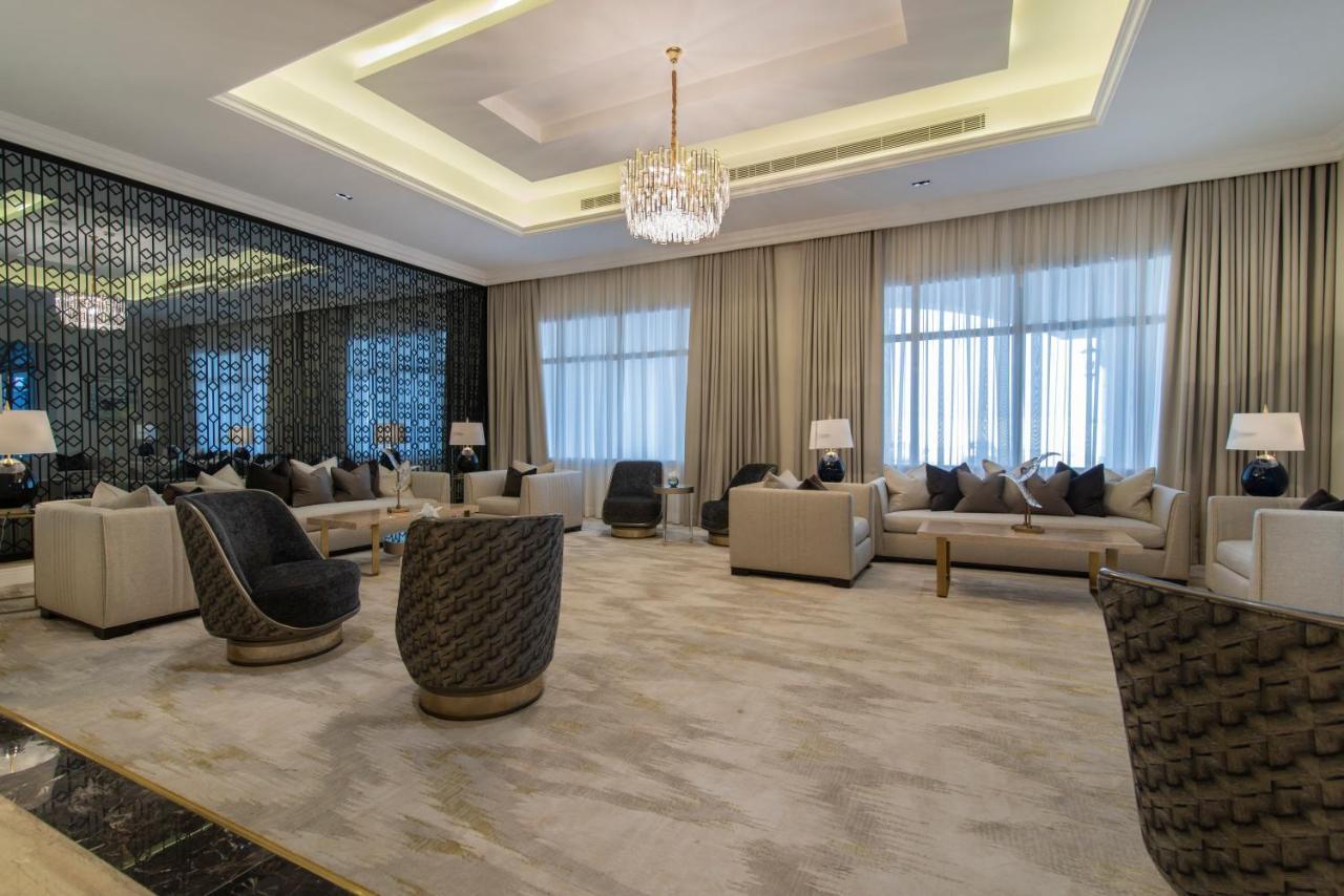 Vittori Palace Hotel And Residences Riyadh Luaran gambar The interior of the lounge