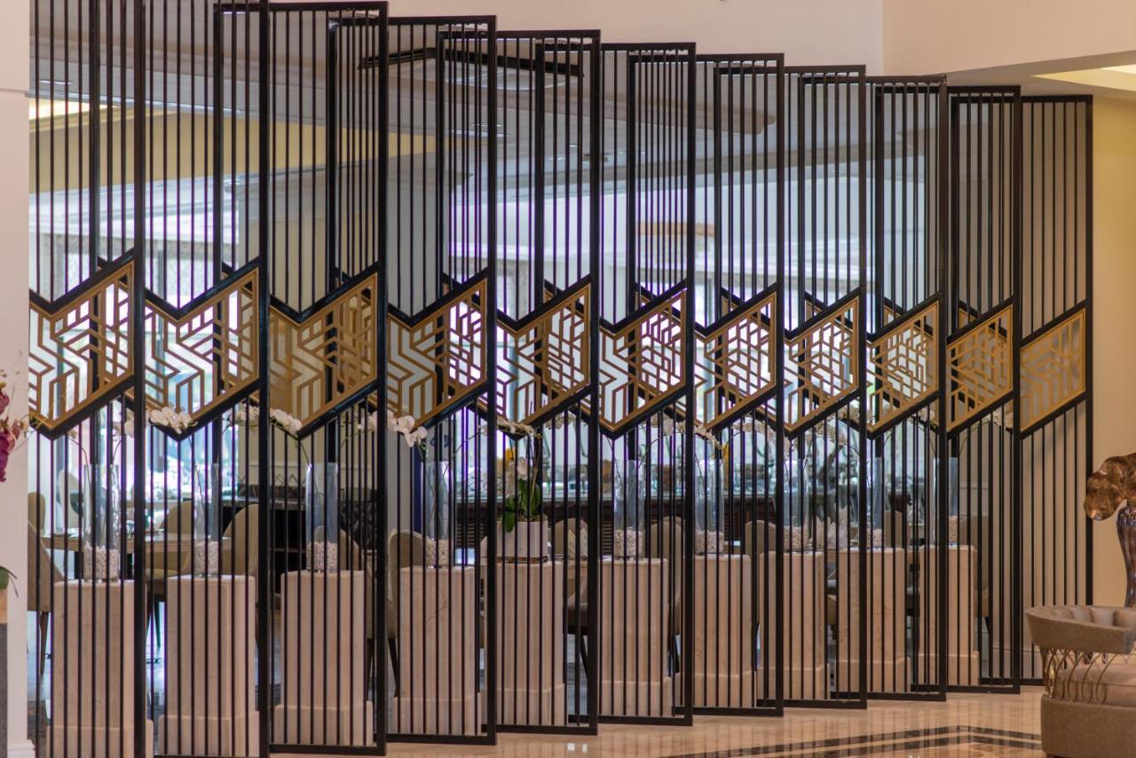 Vittori Palace Hotel And Residences Riyadh Luaran gambar The Klais organ